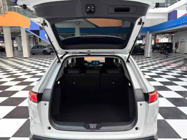 Honda Honda XR-V 2023 Facelift 1.5L CVT Fever Edition — Фото автомобиля 16