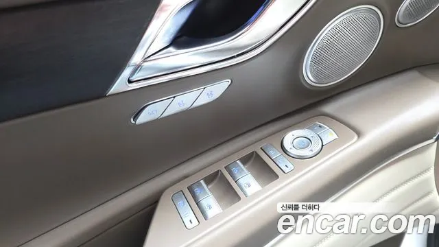 Genesis GV80 — Фото автомобиля 29