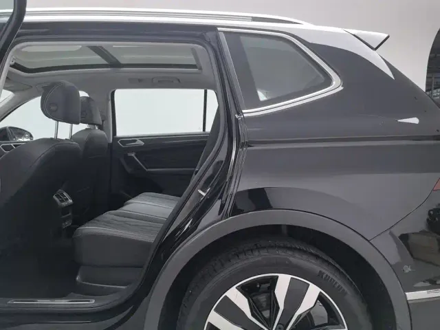 Volkswagen Tiguan L — Фото автомобиля 15