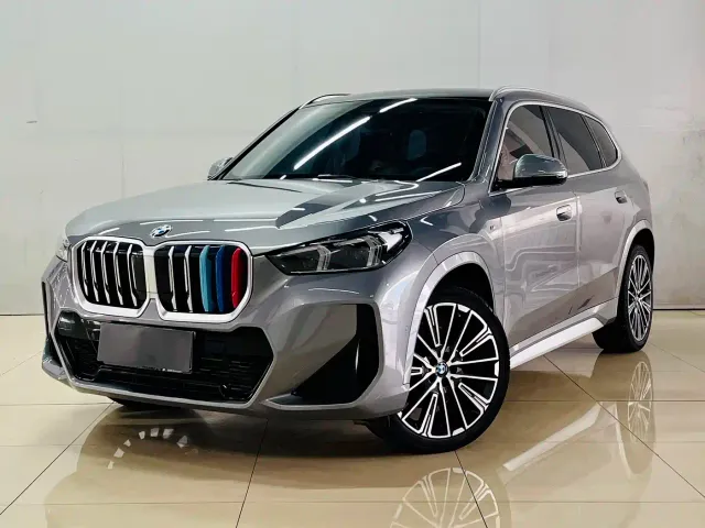 BMW X1 — Фото автомобиля 2