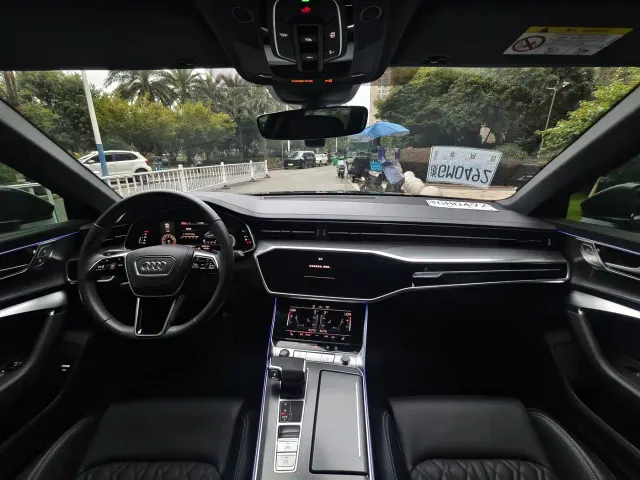 Audi A6L — Фото автомобиля 14