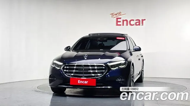 Mercedes-Benz E-Class E-класс W214 E300 4MATIC Exclusive — Фото автомобиля 3