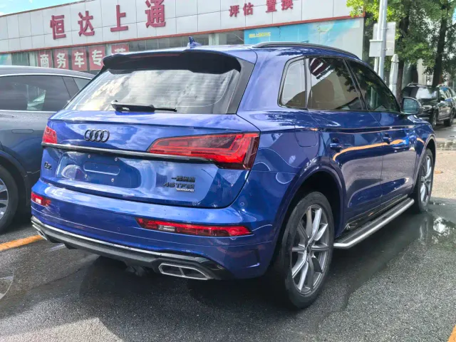 Audi Q5L — Фото автомобиля 6
