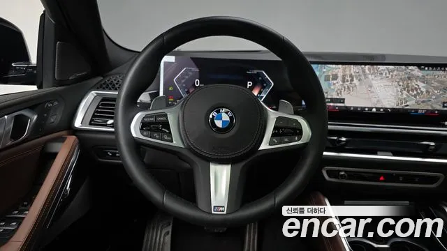 BMW X6 — Фото автомобиля 11