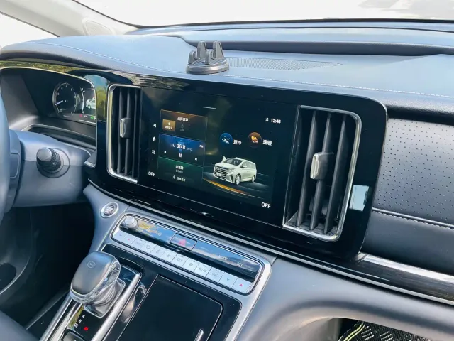 GAC Trumpchi M8 — Фото автомобиля 26