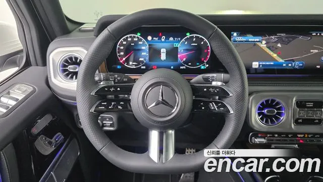 Mercedes-Benz G-Class — Фото автомобиля 11