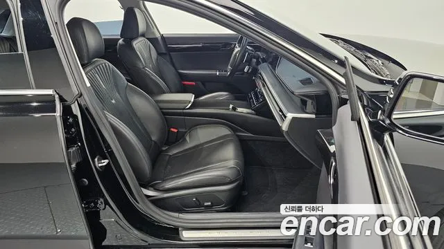 Hyundai Grandeur GN7 — Фото автомобиля 15