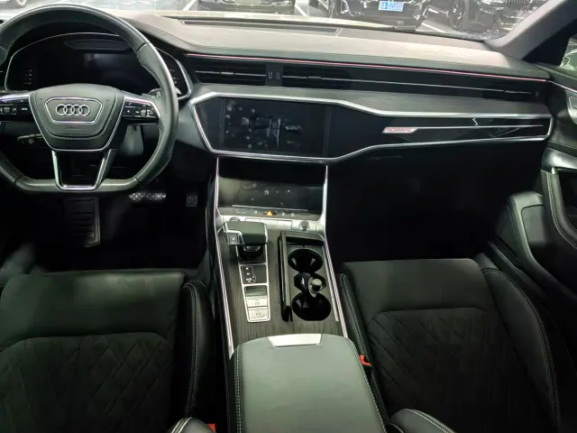 Audi A6L — Фото автомобиля 14