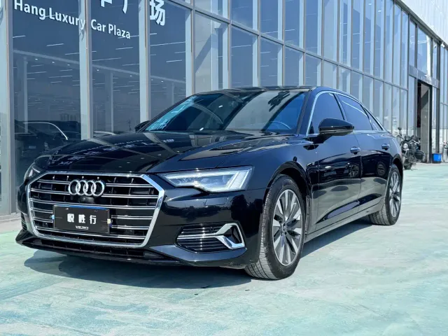 Фотография автомобиля — Audi A6L