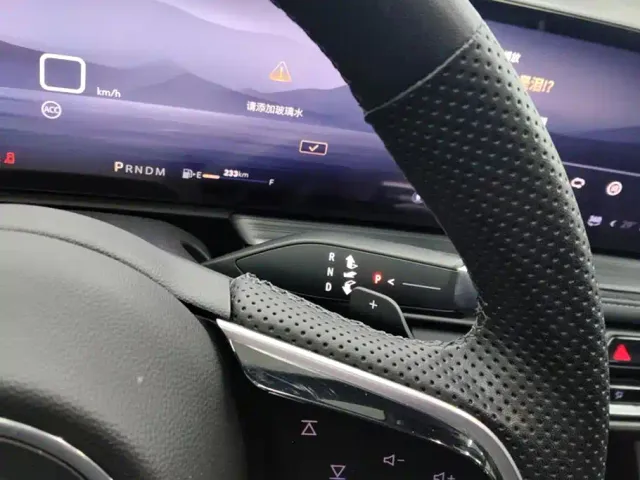 Buick LaCrosse — Фото автомобиля 16