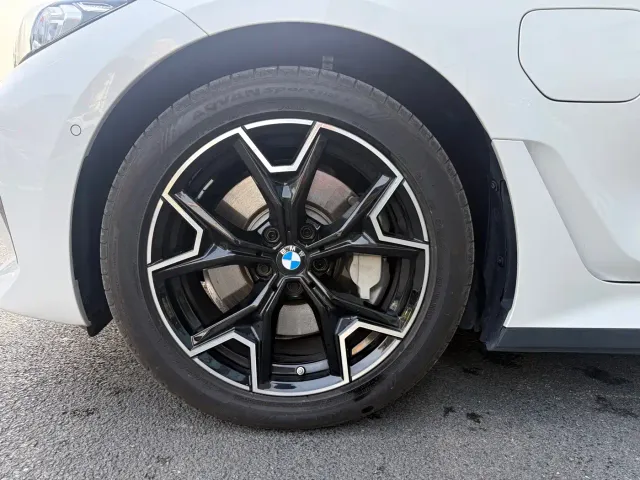 BMW i3 — Фото автомобиля 9