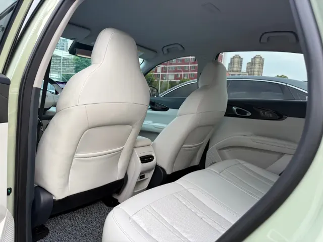 Geely Starry Wish — Фото автомобиля 5