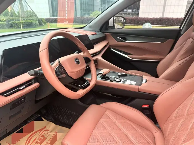Changan CS75 Plus — Фото автомобиля 5
