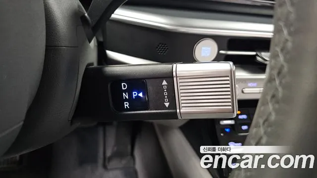 Hyundai Grandeur GN7 — Фото автомобиля 12