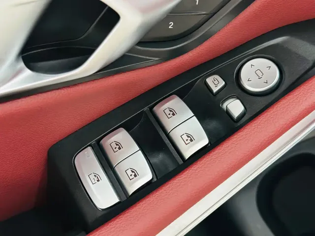 BMW 3 Series — Фото автомобиля 13