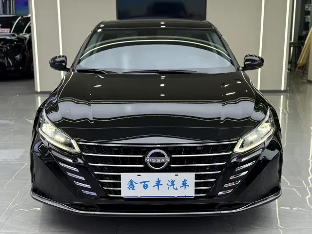 Nissan Teana — Фото автомобиля 2