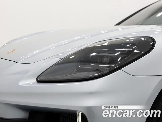 Porsche Panamera 976 — Фото автомобиля 11