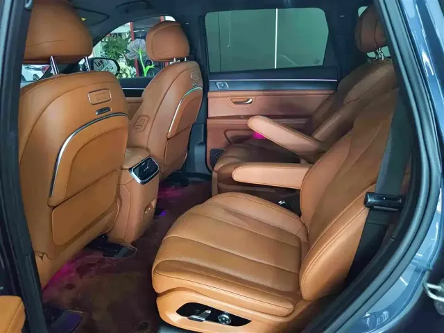 AITO Wenjie AITO M7 2024 1.5T Smart Drive 4WD Ultra 6-seater — Фото автомобиля 9