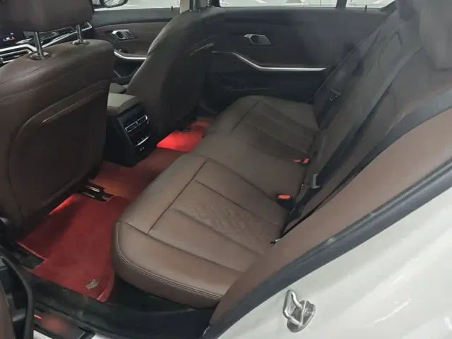 BMW BMW i3 2022 eDrive 35 L — Фото автомобиля 16