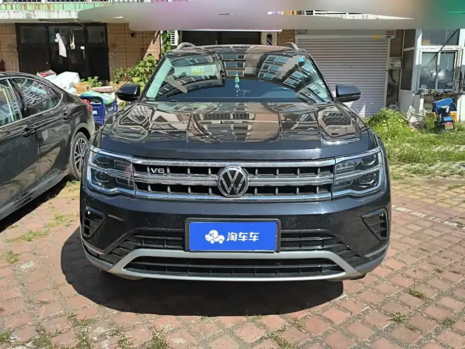 Volkswagen Teramont 2021 530 V6 AWD Prestige Luxury Edition — Фото автомобиля 2
