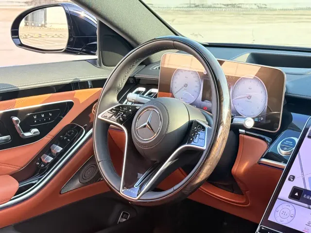 Mercedes-Benz Maybach S-Class — Фото автомобиля 12