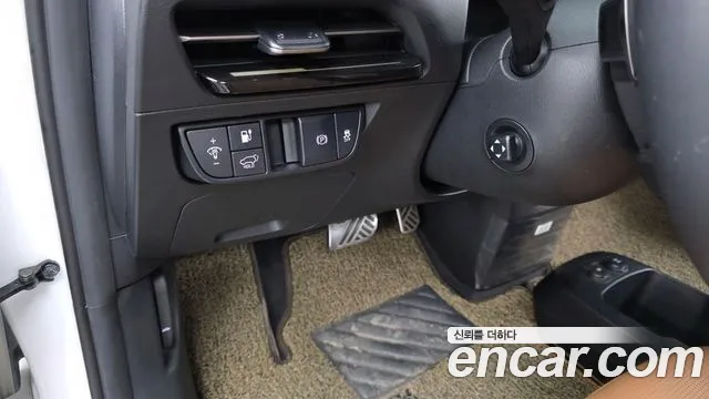 Kia EV6 — Фото автомобиля 27