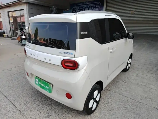 Wuling Hongguang Mini EV — Фото автомобиля 6