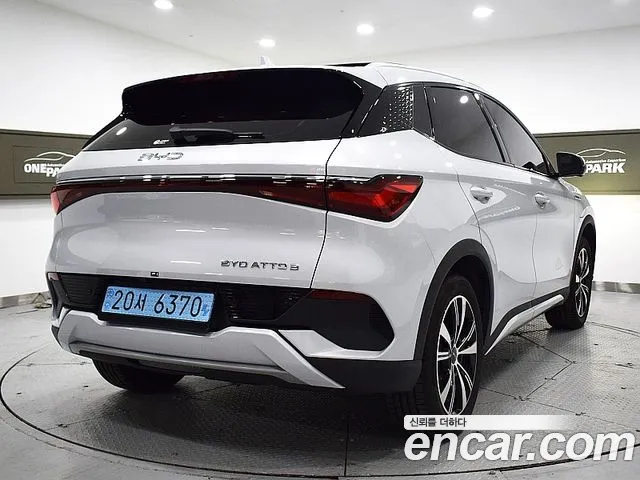 BYD Atto 3 — Фото автомобиля 3