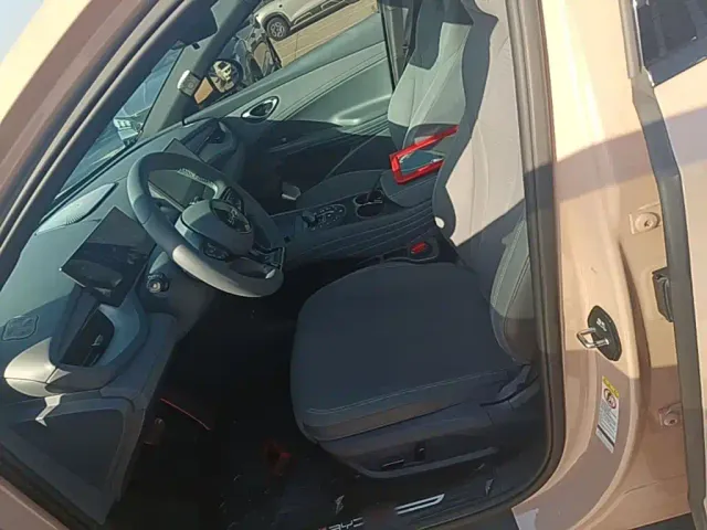 BYD Seal 06 GT — Фото автомобиля 14