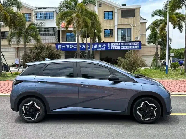 BYD Dolphin — Фото автомобиля 8