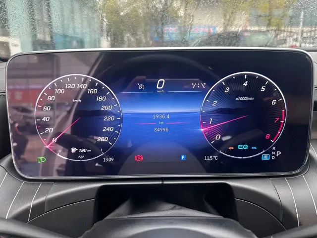 Mercedes-Benz C-Class — Фото автомобиля 11
