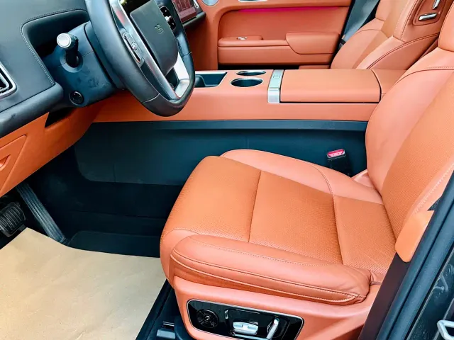 Li Auto L7 — Фото автомобиля 10