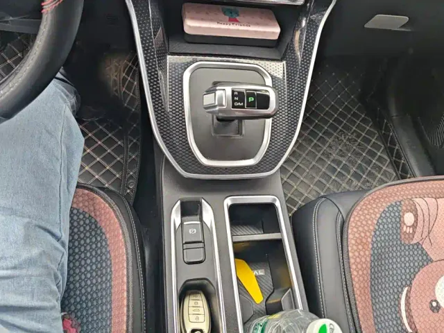 Haval M6 — Фото автомобиля 15