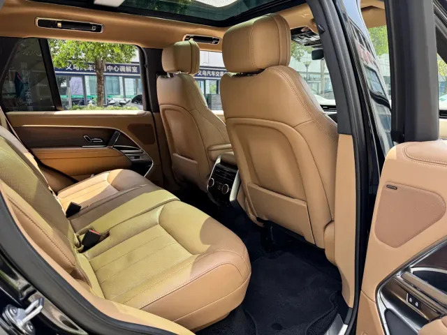 Land Rover Range Rover — Фото автомобиля 10