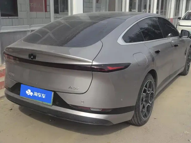 Changan Qiyuan A07 — Фото автомобиля 3