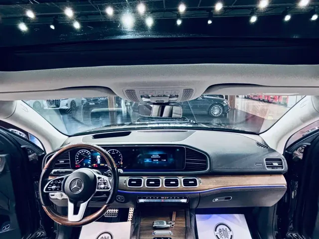 Mercedes-Benz GLS-Class — Фото автомобиля 4
