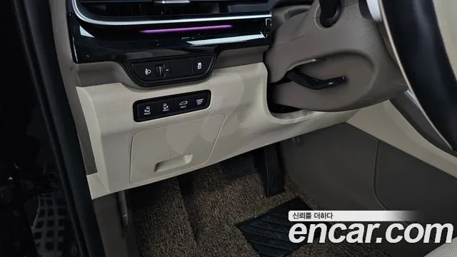 Kia Carnival 4th Gen — Фото автомобиля 26