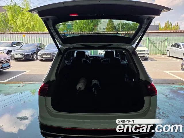 Volkswagen Tiguan — Фото автомобиля 7