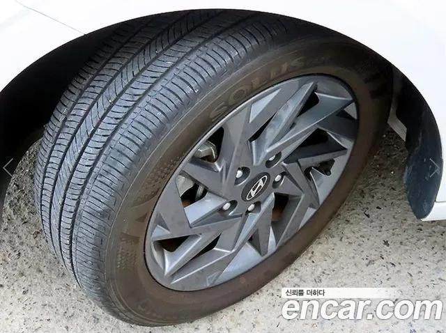 Hyundai Avante CN7 — Фото автомобиля 18