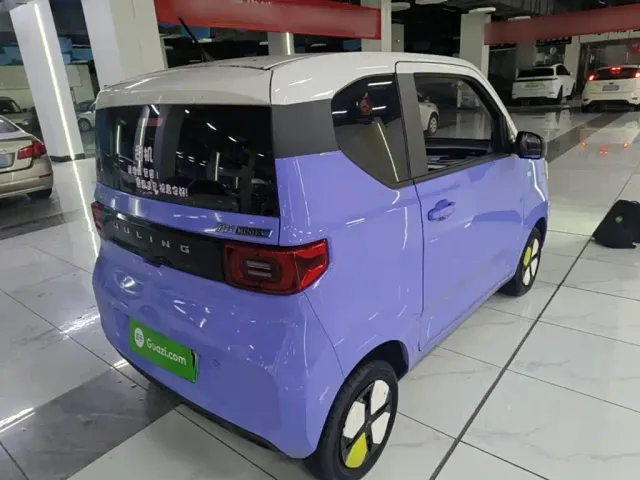 Wuling Hongguang Mini EV — Фото автомобиля 6