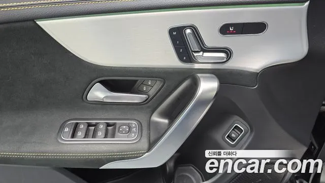 Mercedes-Benz CLA-Class — Фото автомобиля 14