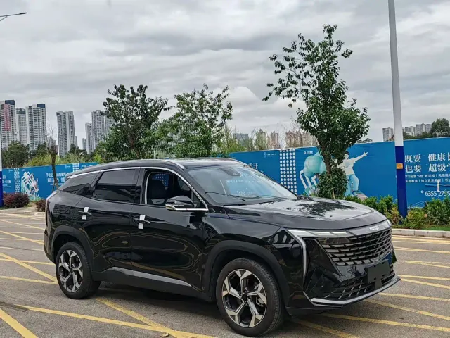 Geely Boyue L — Фото автомобиля 3