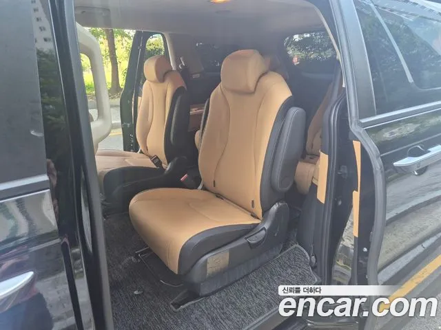 Kia Canival Carnival 4 поколение Дизель 9 мест Prestige — Фото автомобиля 15