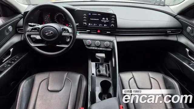 Hyundai AVANTE Avante (CN7) 1.6 LPi (Для проката) — Фото автомобиля 7