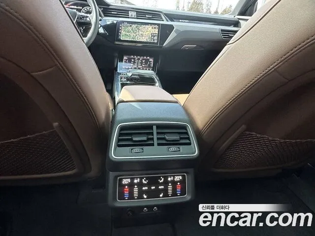 Audi Q8 e-tron GE — Фото автомобиля 18