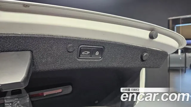 Hyundai Grandeur (New) Hybrid — Фото автомобиля 26