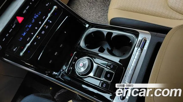 Kia Canival Carnival 4 поколение Дизель 9 мест Noblesse — Фото автомобиля 8