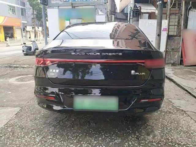 BYD Qin PLUS — Фото автомобиля 5