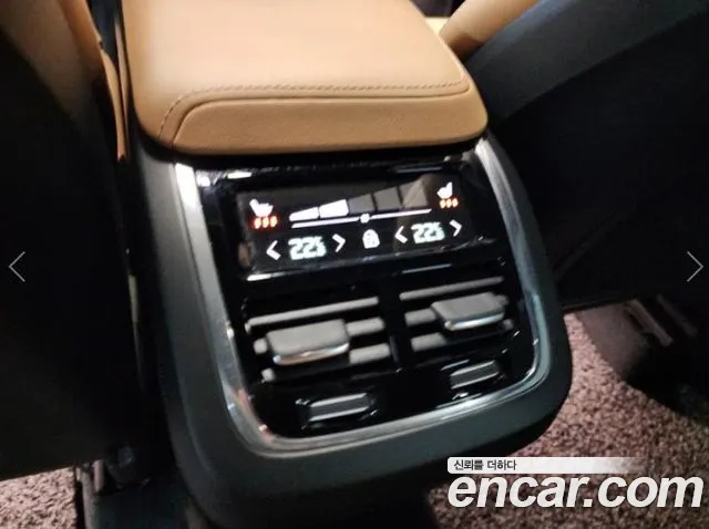 Volvo XC60 2nd Gen — Фото автомобиля 18