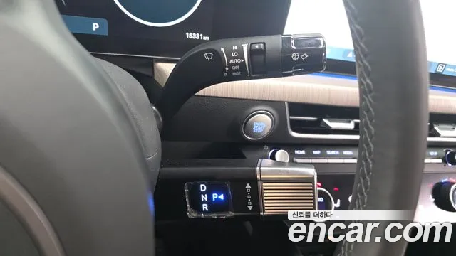 Hyundai Sonata — Фото автомобиля 9